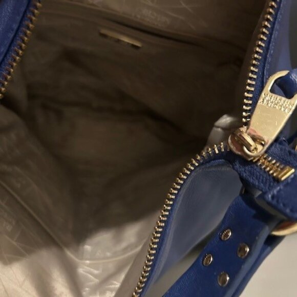 NWOT Badgely Mischka Leather Crossbody bag - Picture 3 of 7